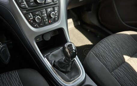 Opel Astra J, 2014 год, 720 000 рублей, 11 фотография