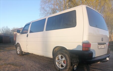 Volkswagen Transporter T4, 2003 год, 780 000 рублей, 2 фотография