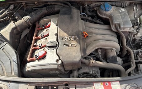 Audi A4, 2003 год, 450 000 рублей, 13 фотография