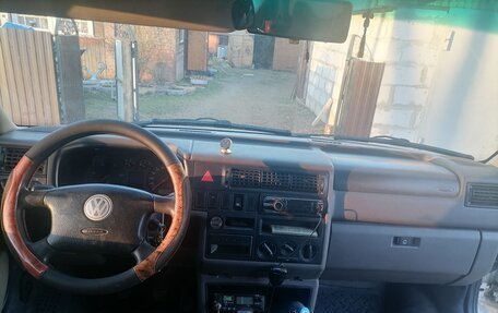Volkswagen Transporter T4, 2003 год, 780 000 рублей, 12 фотография