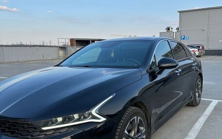 KIA K5, 2021 год, 2 750 000 рублей, 3 фотография