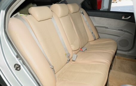 Hyundai Sonata VI, 2005 год, 749 000 рублей, 8 фотография