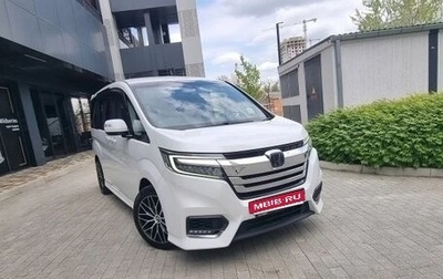 Honda Stepwgn IV, 2018 год, 2 120 000 рублей, 1 фотография