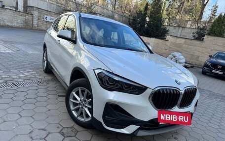BMW X1, 2020 год, 3 500 000 рублей, 2 фотография