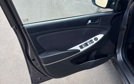 Hyundai Solaris II рестайлинг, 2011 год, 550 000 рублей, 9 фотография