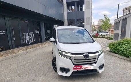 Honda Stepwgn IV, 2018 год, 2 120 000 рублей, 3 фотография