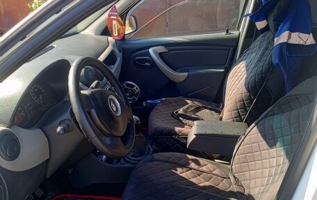 Renault Logan I, 2011 год, 310 000 рублей, 5 фотография