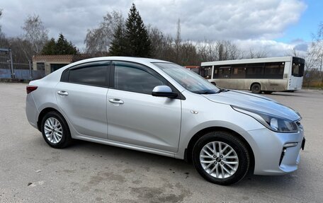KIA Rio IV, 2018 год, 1 050 000 рублей, 3 фотография