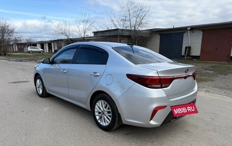 KIA Rio IV, 2018 год, 1 050 000 рублей, 5 фотография