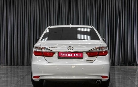 Toyota Camry, 2018 год, 2 568 000 рублей, 4 фотография