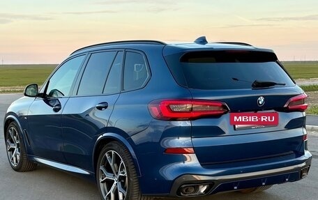 BMW X5, 2020 год, 9 000 000 рублей, 2 фотография
