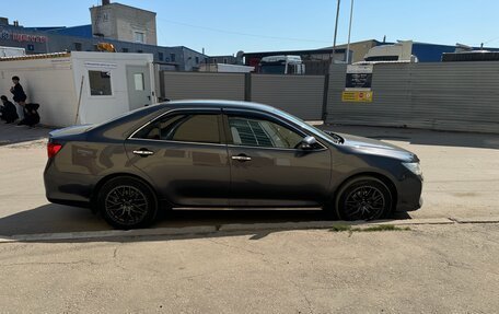 Toyota Camry, 2014 год, 1 800 000 рублей, 2 фотография