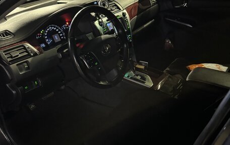 Toyota Camry, 2014 год, 1 800 000 рублей, 11 фотография
