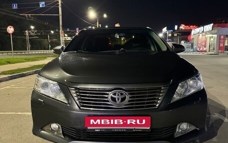 Toyota Camry, 2014 год, 1 800 000 рублей, 14 фотография