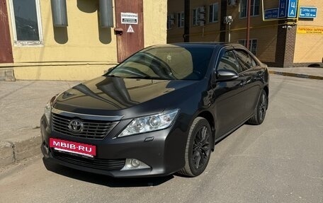 Toyota Camry, 2014 год, 1 800 000 рублей, 3 фотография