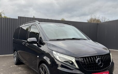 Mercedes-Benz Vito, 2017 год, 5 000 000 рублей, 3 фотография