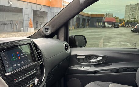 Mercedes-Benz Vito, 2017 год, 5 000 000 рублей, 22 фотография