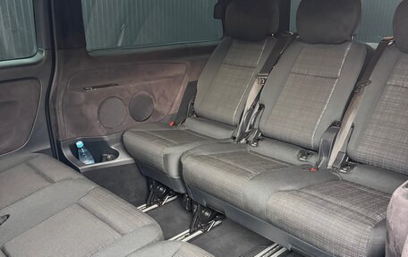 Mercedes-Benz Vito, 2017 год, 5 000 000 рублей, 31 фотография