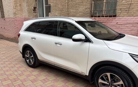 KIA Sorento III Prime рестайлинг, 2018 год, 2 850 000 рублей, 4 фотография