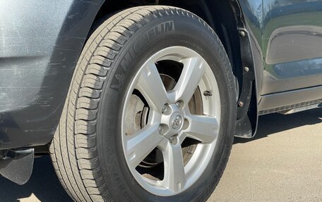Toyota RAV4, 2006 год, 990 000 рублей, 11 фотография