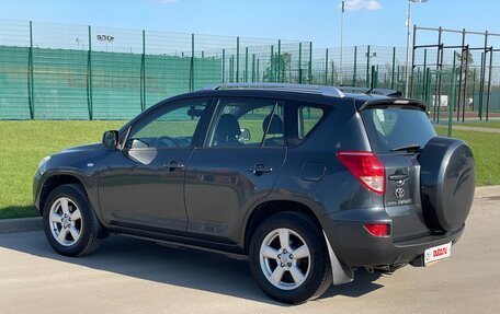 Toyota RAV4, 2006 год, 990 000 рублей, 9 фотография