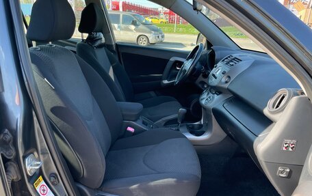 Toyota RAV4, 2006 год, 990 000 рублей, 24 фотография
