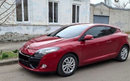 Renault Megane III, 2013 год, 900 000 рублей, 3 фотография