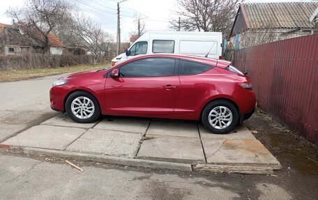 Renault Megane III, 2013 год, 900 000 рублей, 9 фотография