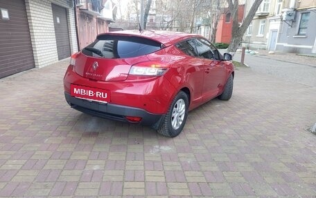 Renault Megane III, 2013 год, 900 000 рублей, 6 фотография