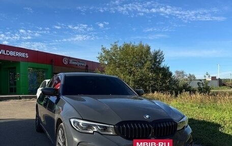 BMW 3 серия, 2019 год, 3 750 000 рублей, 8 фотография