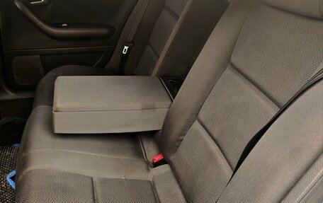 Audi A4, 2001 год, 777 000 рублей, 25 фотография