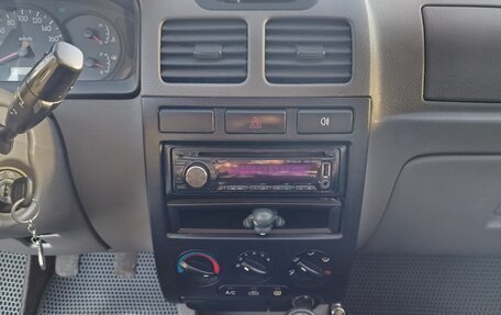 KIA Rio II, 2005 год, 130 000 рублей, 7 фотография