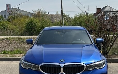 BMW 3 серия, 2020 год, 4 650 000 рублей, 1 фотография