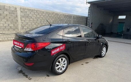 Hyundai Solaris II рестайлинг, 2014 год, 715 000 рублей, 5 фотография