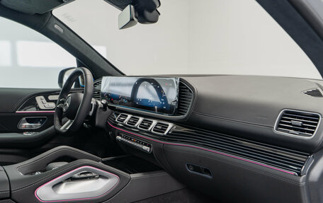 Mercedes-Benz GLS, 2025 год, 17 990 000 рублей, 24 фотография