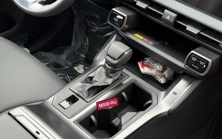 Toyota RAV4, 2026 год, 4 200 000 рублей, 21 фотография