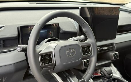 Toyota RAV4, 2026 год, 4 200 000 рублей, 30 фотография