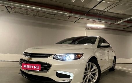 Chevrolet Malibu IX, 2016 год, 1 550 000 рублей, 2 фотография