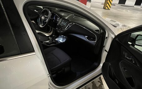 Chevrolet Malibu IX, 2016 год, 1 550 000 рублей, 16 фотография
