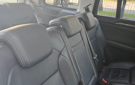 Mercedes-Benz GLS, 2017 год, 5 400 000 рублей, 15 фотография