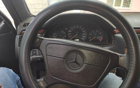 Mercedes-Benz E-Класс, 1996 год, 240 000 рублей, 14 фотография