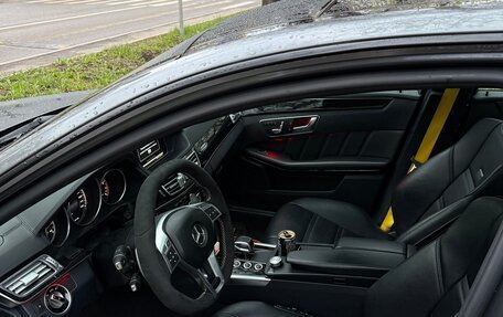 Mercedes-Benz E-Класс AMG, 2013 год, 3 600 000 рублей, 17 фотография