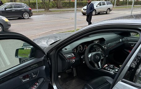 Mercedes-Benz E-Класс AMG, 2013 год, 3 600 000 рублей, 16 фотография