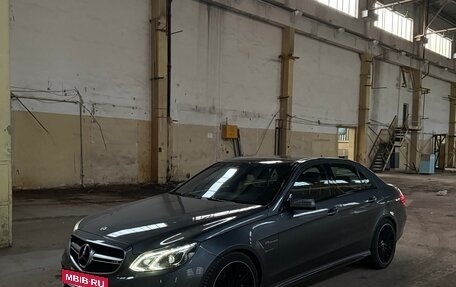 Mercedes-Benz E-Класс AMG, 2013 год, 3 600 000 рублей, 26 фотография