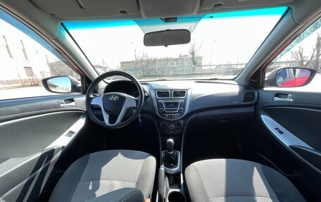 Hyundai Solaris II рестайлинг, 2012 год, 730 000 рублей, 15 фотография