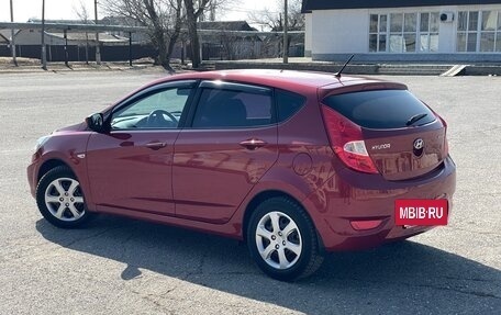 Hyundai Solaris II рестайлинг, 2012 год, 730 000 рублей, 9 фотография