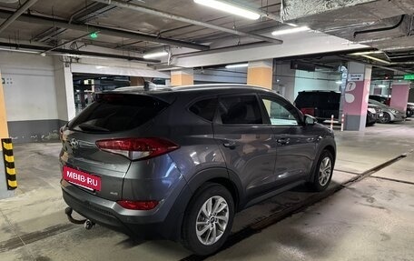 Hyundai Tucson III, 2015 год, 1 790 000 рублей, 3 фотография