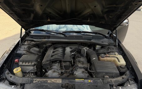 Chrysler 300C II, 2005 год, 1 150 000 рублей, 9 фотография