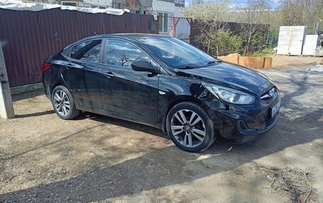 Hyundai Solaris II рестайлинг, 2014 год, 650 000 рублей, 5 фотография