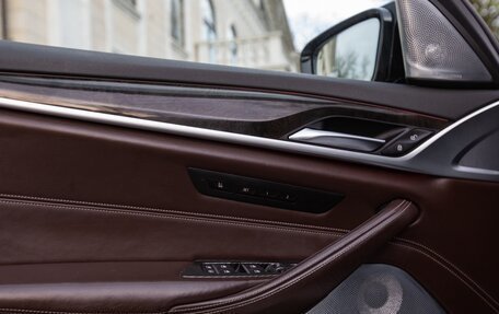 BMW 5 серия, 2017 год, 3 500 000 рублей, 19 фотография